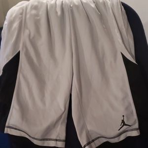 Jordan Nike boys XL basketball shorts